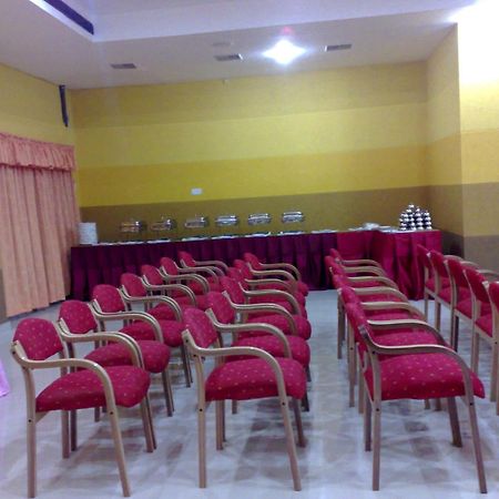 Kpm Regency Hotel Palakkad Room photo